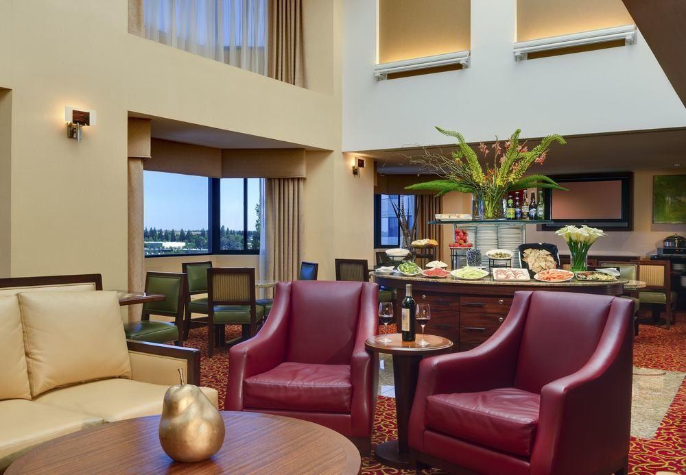 Sacramento Marriott Hotel 4*