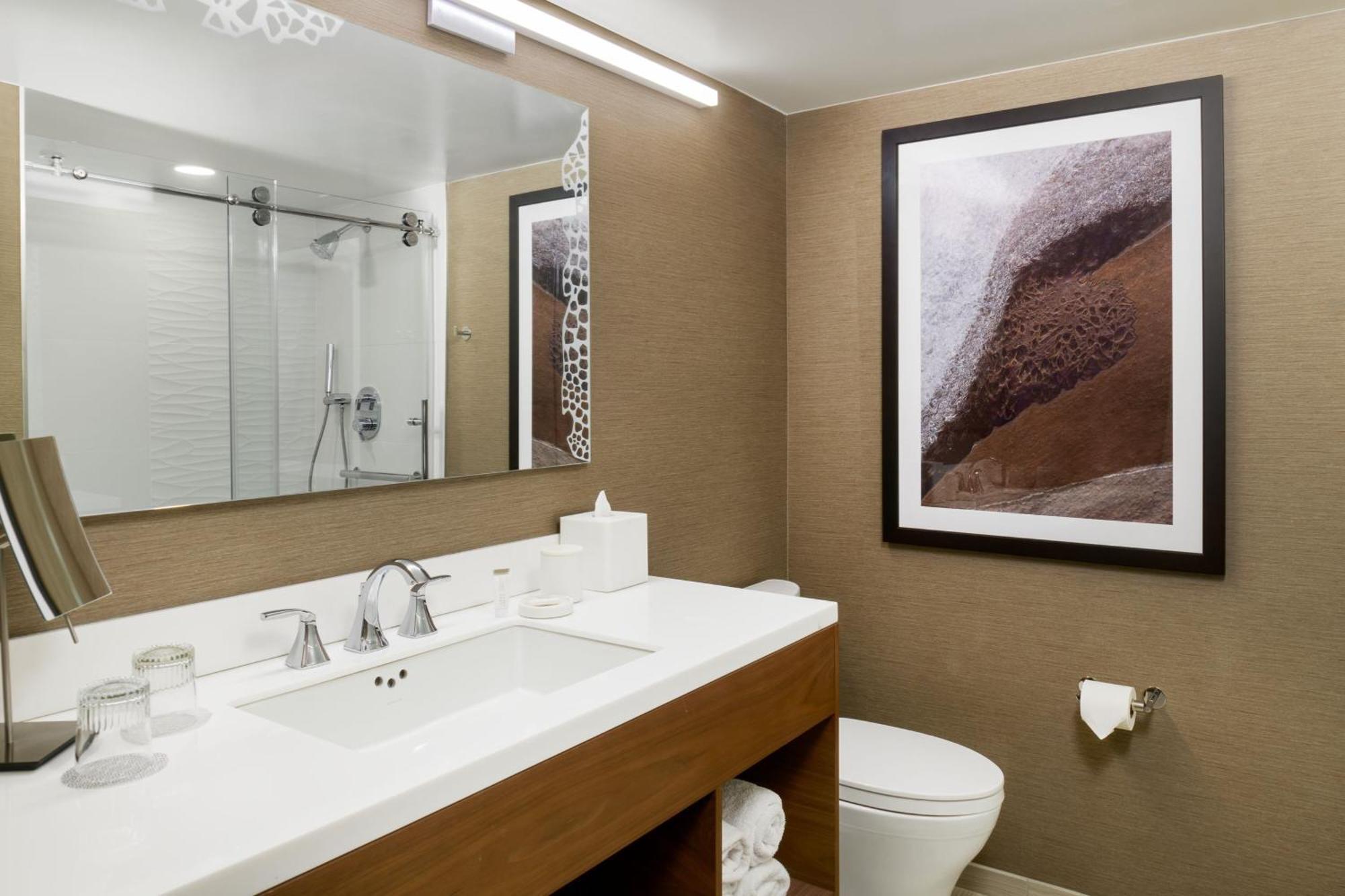 Sacramento Marriott Hotel 4*